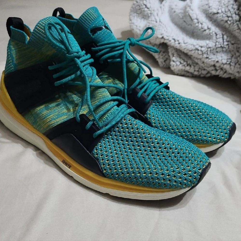PUMA BOG Limitless Hi EvoKnit Navigate